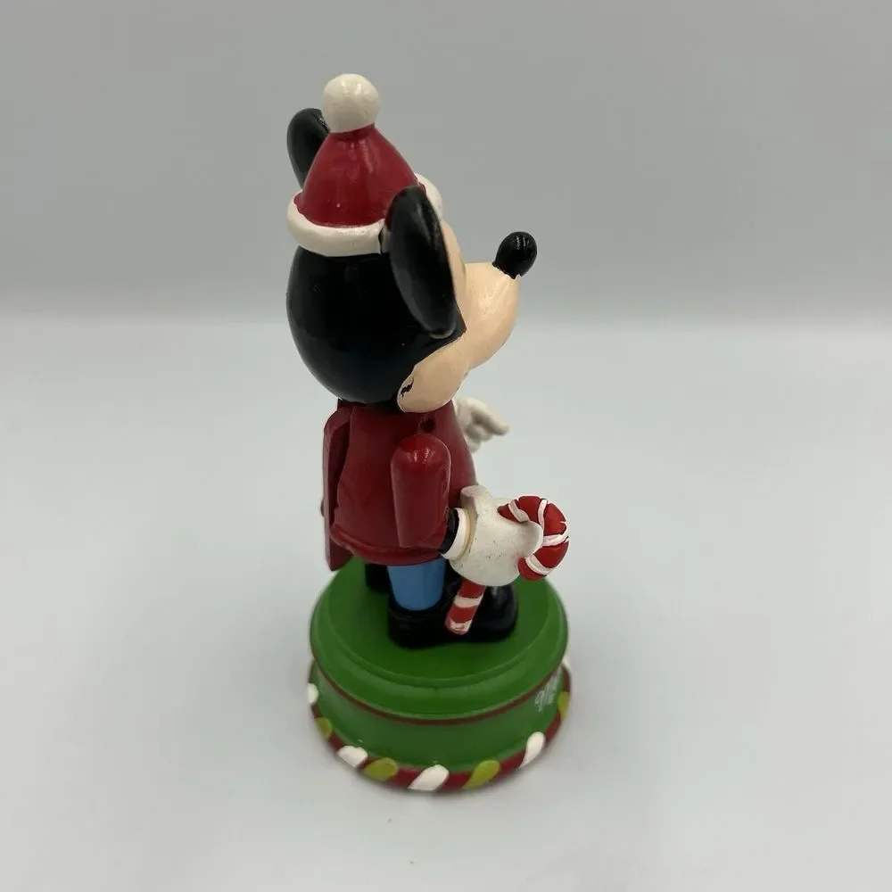 Disney‎ Mickey Holiday Christmas Nutcracker 2010
